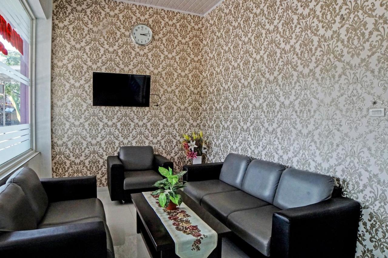 فندق ويسما باروكا شاريه Tebing Tinggi المظهر الخارجي الصورة